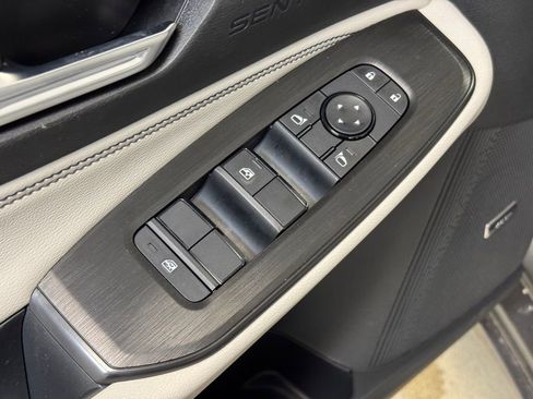 New 2026 Nissan Sentra SL w/ Floor Mat Package FWD image 9