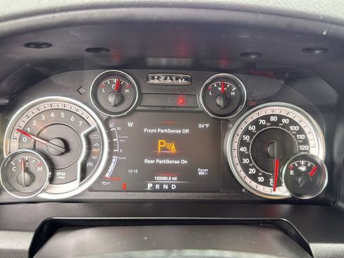 Used 2019 RAM 1500 Big Horn RWD image 8