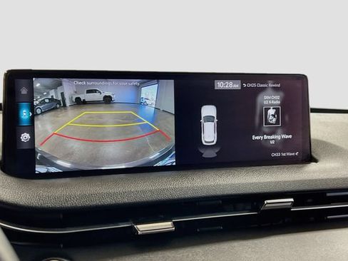 Used 2022 Genesis GV70 2.5T w/ Select Package AWD/4WD image 14