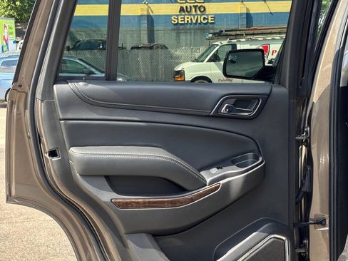 Used 2016 Chevrolet Tahoe LT AWD/4WD image 12