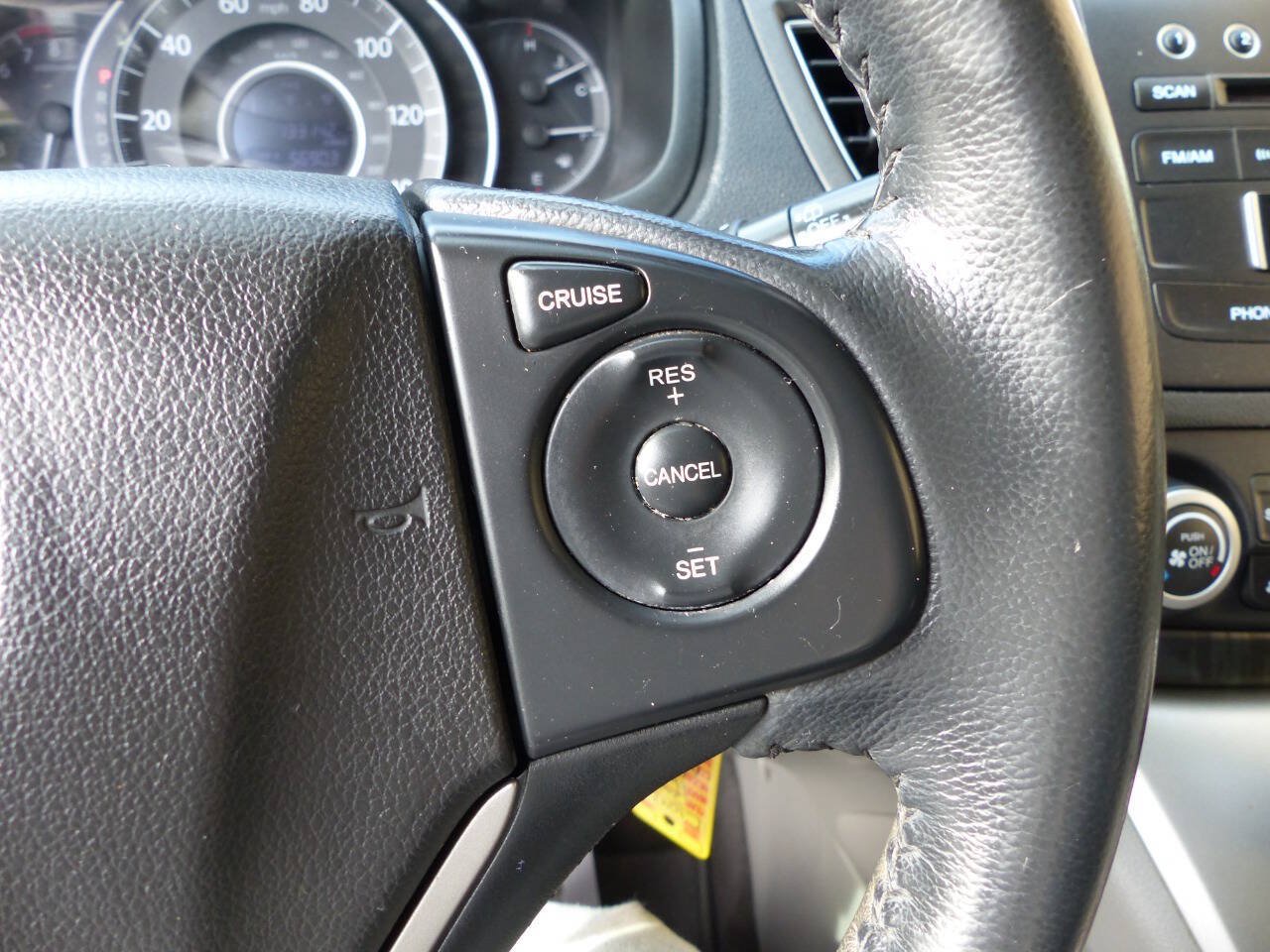 Used 2014 Honda CR-V EX-L image 25
