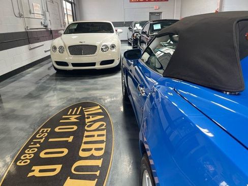 Used 2009 Saturn Sky Hydro Blue RWD image 17