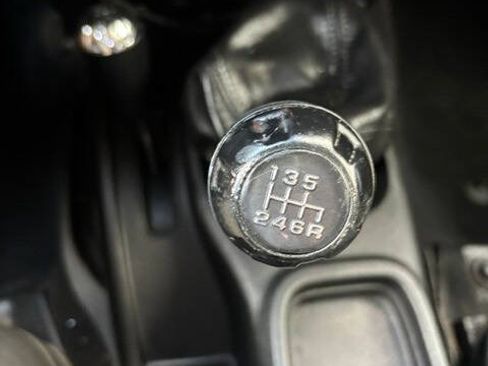 Used 2016 Jeep Wrangler Unlimited Sahara w/ Max Tow Package AWD/4WD image 6