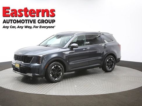 Used 2024 Kia Sorento S image 58