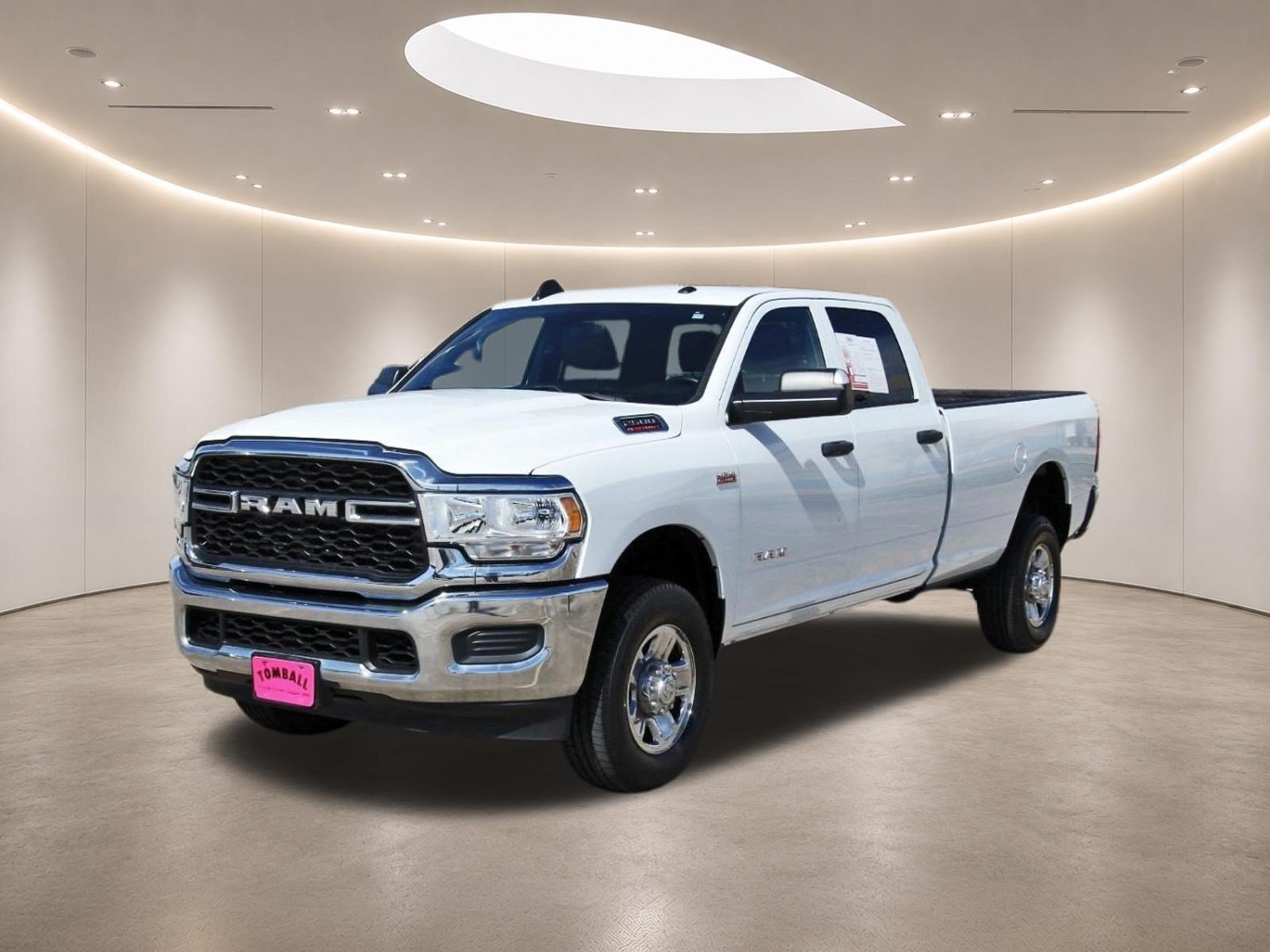 Used 2022 RAM 2500 Tradesman w/ Chrome Appearance Group AWD/4WD image 3