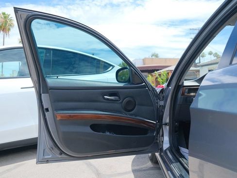 Used 2011 BMW 328i Sedan RWD image 10