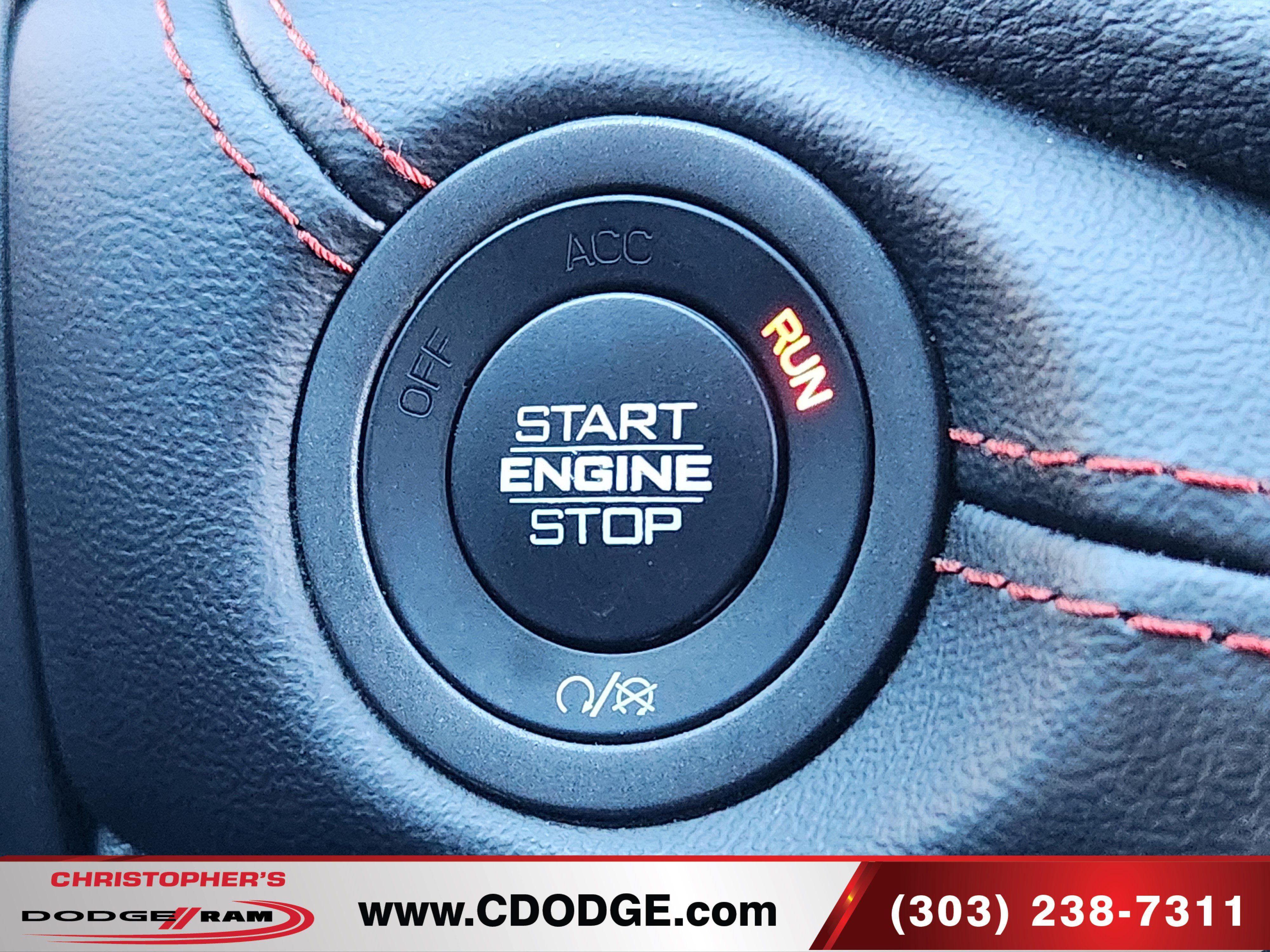 Used 2025 Dodge Durango GT AWD/4WD image 26