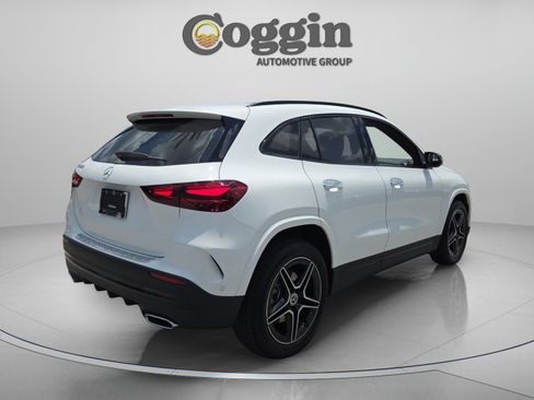 New 2026 Mercedes-Benz GLA 250 image 5