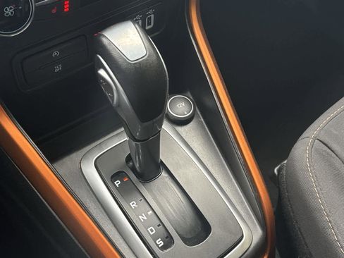 Used 2022 Ford EcoSport SE w/ SE Convenience Package image 21