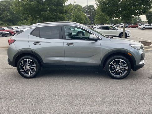 Used 2023 Buick Encore GX Select w/ Safety Package II AWD/4WD image 2
