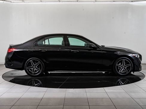 Used 2022 Mercedes-Benz C 300 4MATIC Sedan image 11
