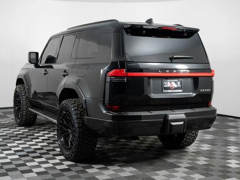 Used 2025 Lexus GX 550 image 5