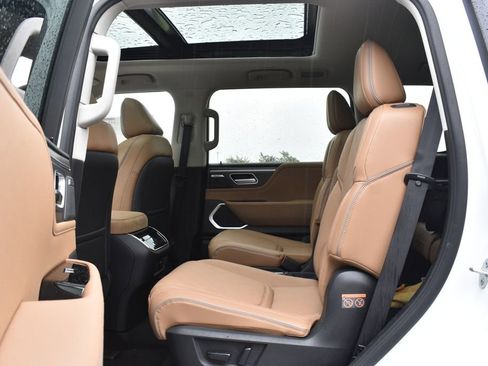 Used 2026 INFINITI QX80 Luxe w/ Cargo Package image 26