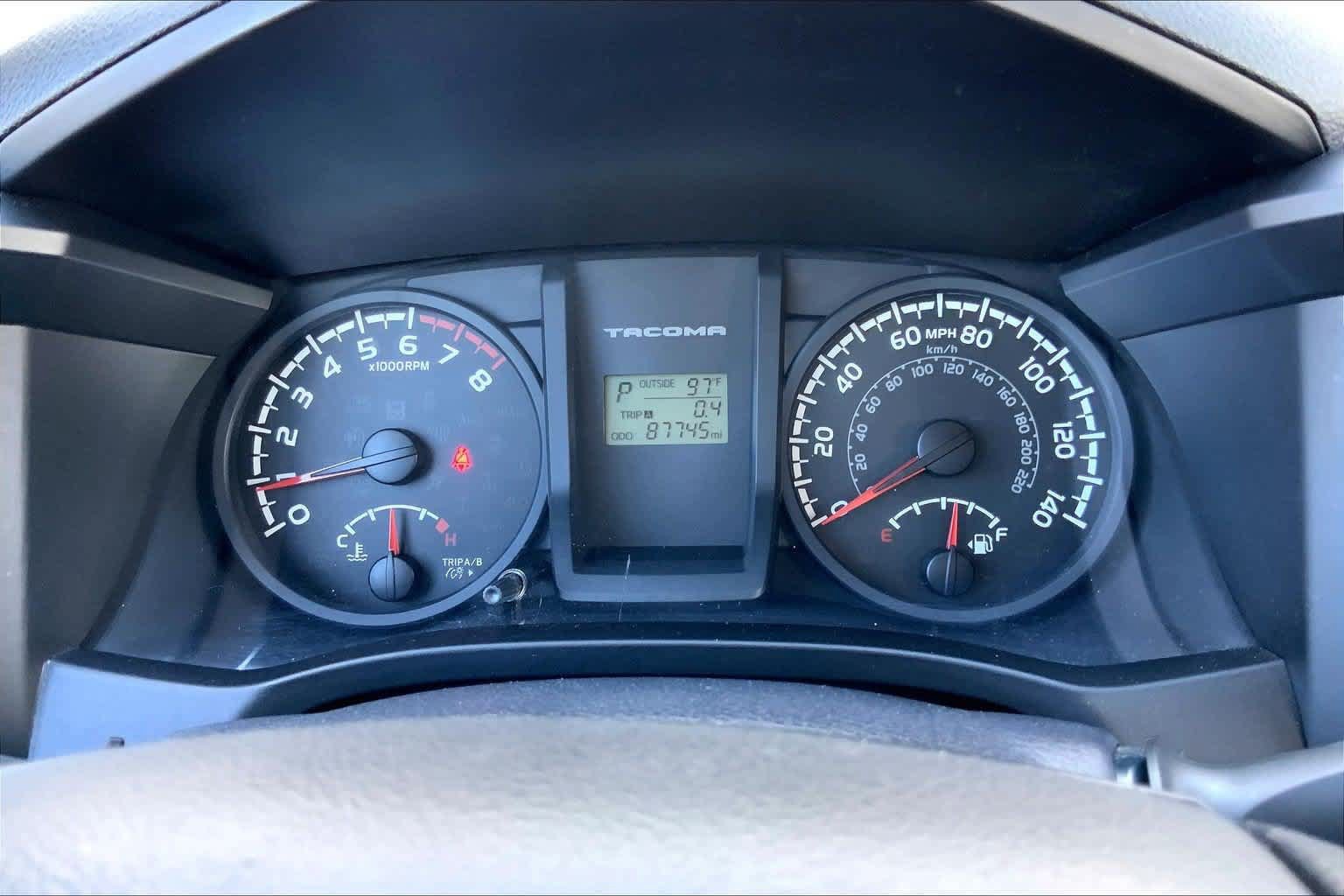 Used 2017 Toyota Tacoma SR w/ Tow Package AWD/4WD image 17