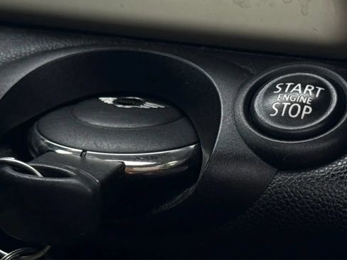 Used 2014 MINI Cooper Clubman S FWD image 28