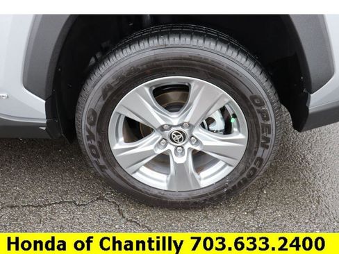 Used 2025 Toyota RAV4 XLE image 26