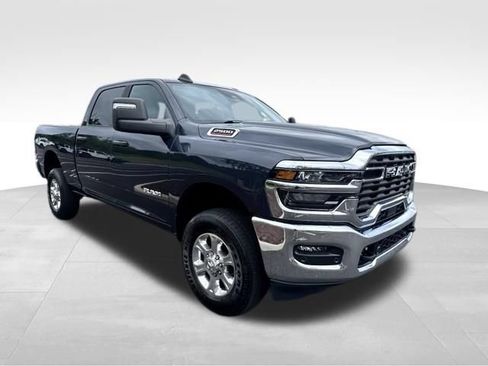 Used 2026 RAM 2500 Big Horn AWD/4WD image 11