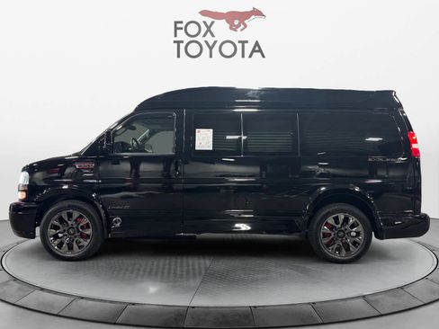 Used 2024 Chevrolet Express 2500 image 2