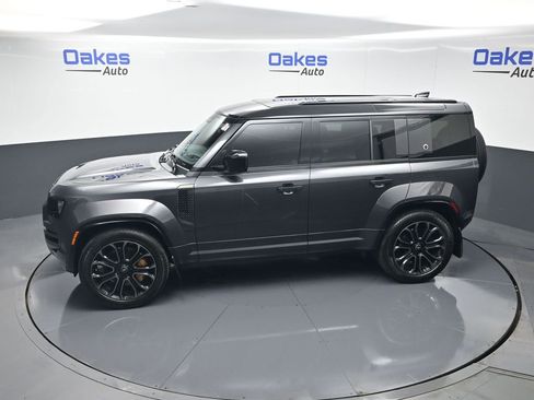 Used 2025 Land Rover Defender 110 AWD/4WD image 50