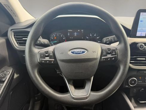 Used 2021 Ford Escape SE FWD image 9