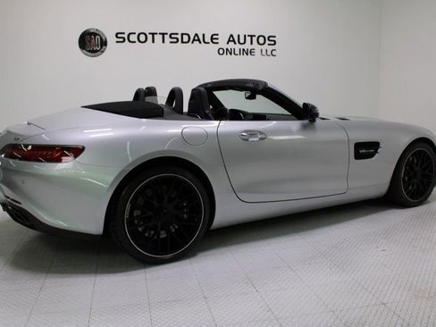 Used 2019 Mercedes-Benz AMG GT Roadster image 9