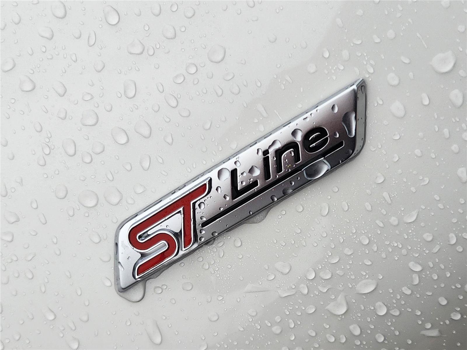 New 2026 Ford Explorer ST-Line w/ ST-Line Street Pack RWD image 8