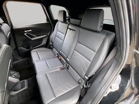 Used 2023 BMW X1 xDrive28i AWD/4WD image 19