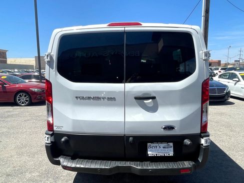 Used 2015 Ford Transit 350 XLT image 9
