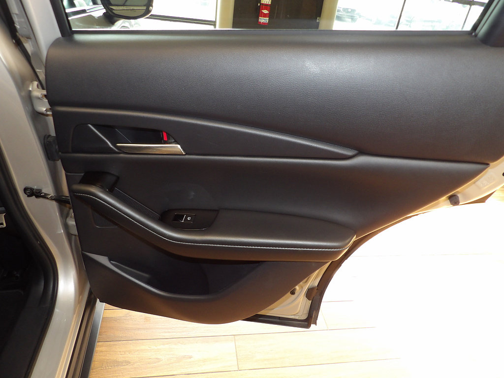 Certified 2024 MAZDA CX-30 AWD 2.5 S w/ Preferred Package image 15