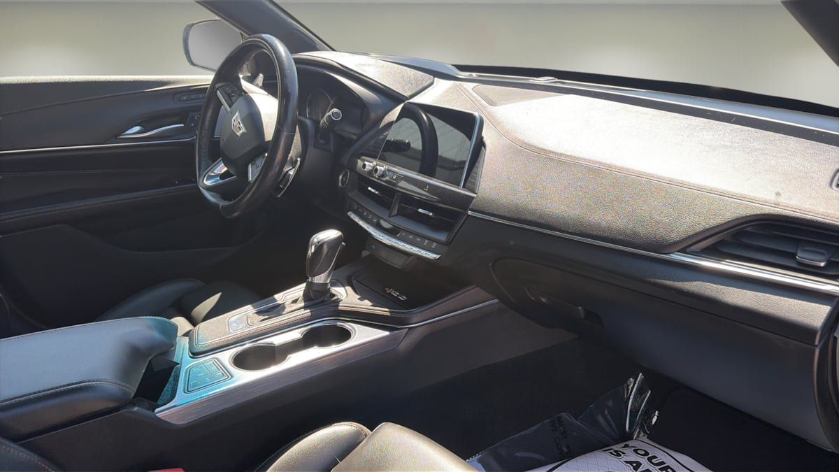 Used 2021 Cadillac CT4 Sport RWD image 10