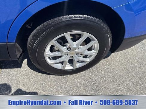 Used 2024 Chevrolet Equinox LT AWD/4WD image 15