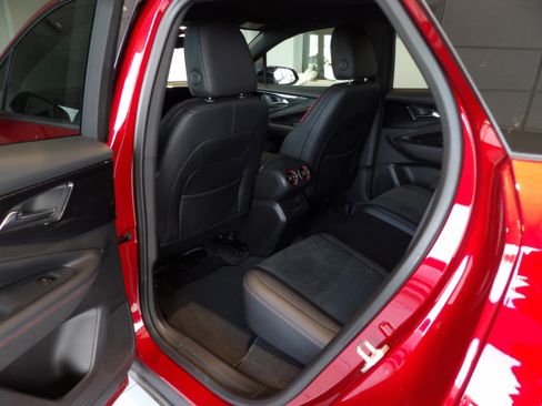 Used 2024 Chevrolet Blazer EV RS image 16