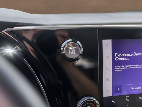 Used 2024 Lexus RX 350 FWD w/ Technology Package image 17