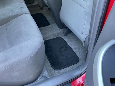 Used 2011 Toyota Prius Three image 32