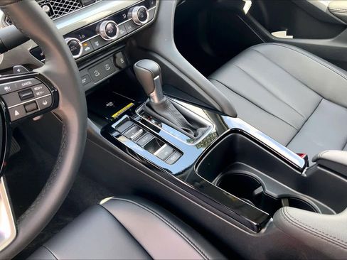 Used 2026 Acura Integra image 15