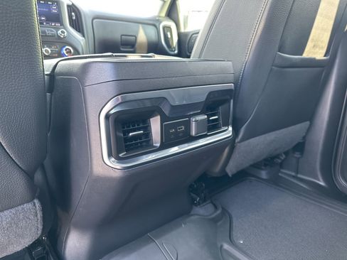 Used 2022 GMC Sierra 1500 Denali w/ Denali Premium Package image 23