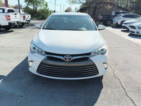 Used 2017 Toyota Camry XLE FWD image 8