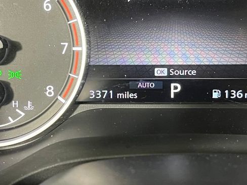 Used 2025 Nissan Rogue SV AWD/4WD image 26