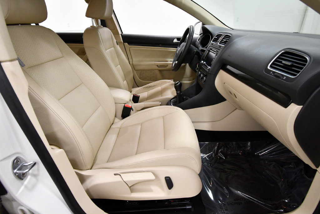 Used 2013 Volkswagen Jetta TDI FWD image 18