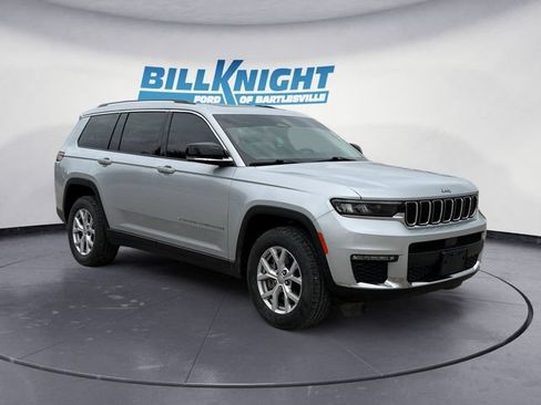 Used 2021 Jeep Grand Cherokee L Limited AWD/4WD image 7