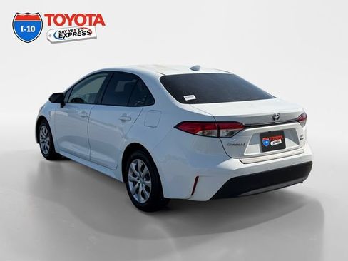 Certified 2025 Toyota Corolla LE FWD image 3