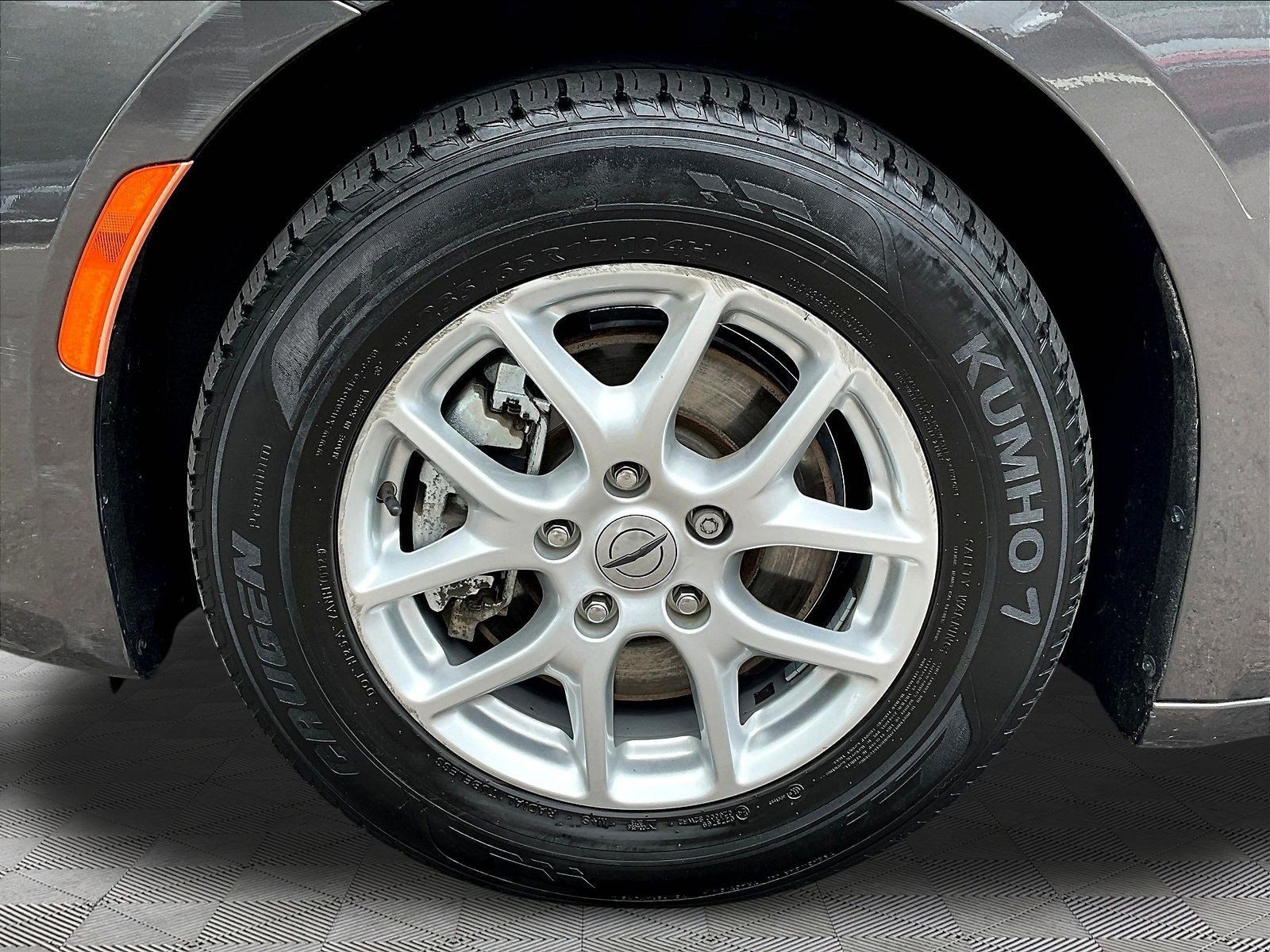 Used 2022 Chrysler Pacifica Touring-L FWD image 33