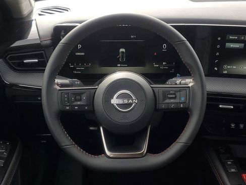 New 2025 Nissan Kicks SR image 26