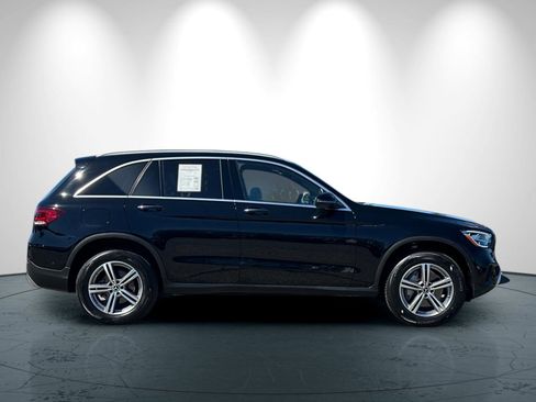 Used 2021 Mercedes-Benz GLC 300 image 3