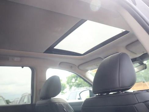 New 2026 Nissan Pathfinder Platinum AWD/4WD image 23