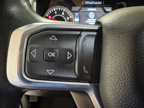 Used 2024 RAM 2500 Laramie image 30