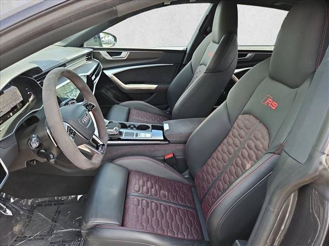 Used 2025 Audi RS 7 Performance AWD/4WD image 23