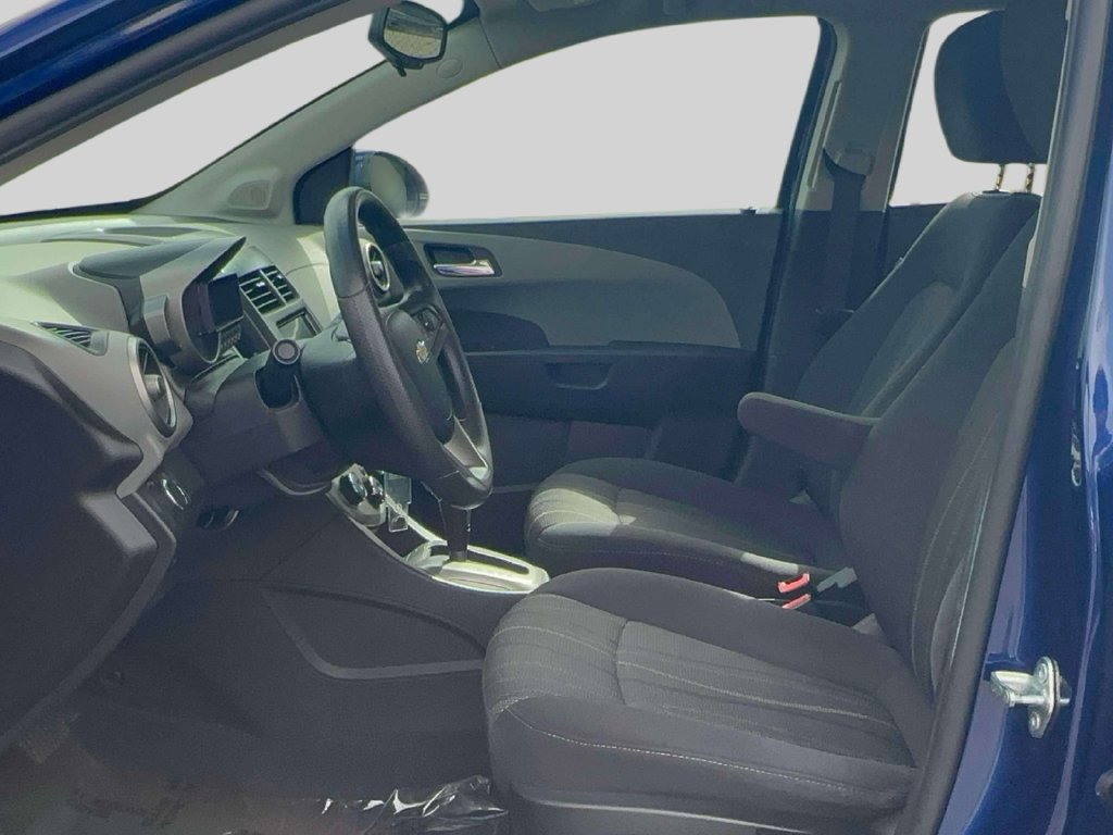 Used 2013 Chevrolet Sonic LT FWD image 13
