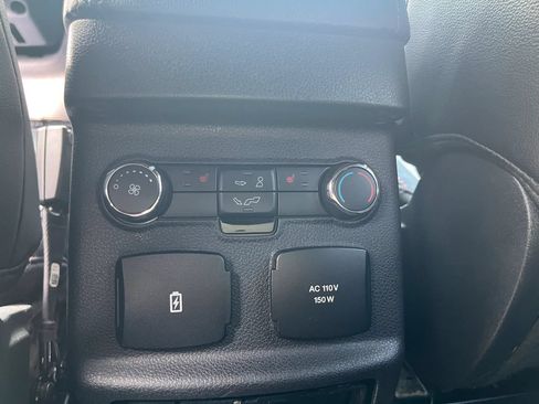 Used 2019 Ford Explorer Sport w/ Equipment Group 401A AWD/4WD image 33