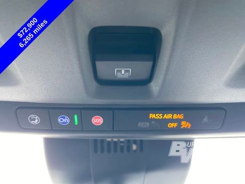 Used 2025 Chevrolet Suburban Z71 w/ Comfort Package image 31